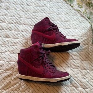 Nike Women's Magenta Snake Print High-Top Wedge Sneakers